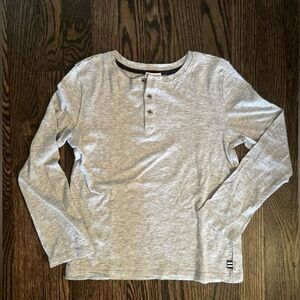 Splendid Long Sleeve Henley Top. Size 7.